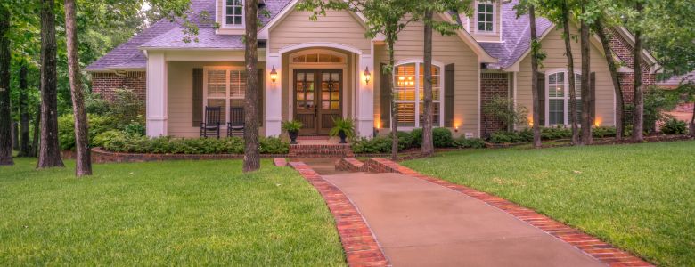 landscape-house-lawn-plant-trees